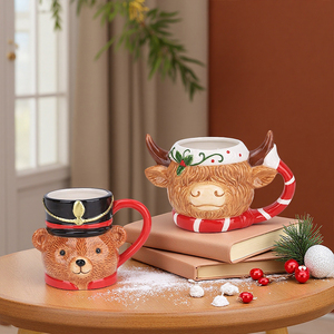 Tazas de Cerámica con Animales Esculpidos en 3D de Redeco Wholesale, Diseño de Vaca Highland y Oso Guardián, Logotipo Personalizado al por Mayor para Hoteles, Cafés, Regalos Corporativos y Navideños - Product Image 5