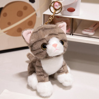 Peluches de chat réalistes et pendentifs de sac en peluche, disponibles en noir, orange, gris, blanc et motifs variés