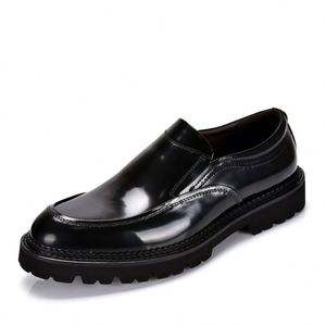 Nuevos Mocasines de Piel Genuina con Acabado Brillante para Hombre, Transpirables, para Otoño, Oficina, Trabajo, Impermeables, con Suela Gruesa, Estilo Británico, Casual - Product Image 2