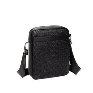 Bolso Bandolera de Piel Sintética PU de Lujo para Hombre, Cierre de Cremallera, Tamaño Pequeño, Impermeable, Diseño Trenzado Vintage - Product Image 6
