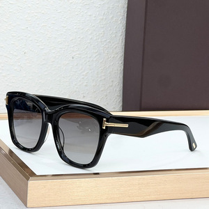 Gafas de Sol FT1329 con Armazón de Resina Marrón, Protección UV400, Unisex, Modernas, para Viajes - Product Image 3
