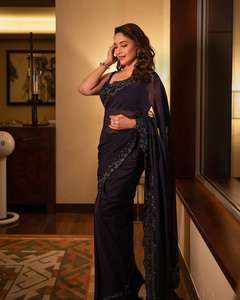 New Block Buster Bollywood Sequence Design Women Saree para bodas y festivales de proveedor indio - Product Image 1