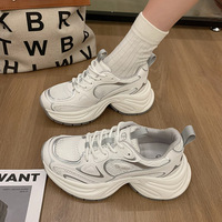 Baskets coréennes style influenceur pour femme, super populaires, collection Printemps/Automne 2026, à semelle épaisse et rehaussante, décontractées