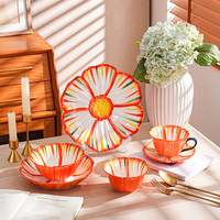 Service de table en porcelaine rose à fleurs, vaisselle de cuisine de luxe peinte à la main en vert, assiettes et bols en céramique, ensembles de vaisselle élégants