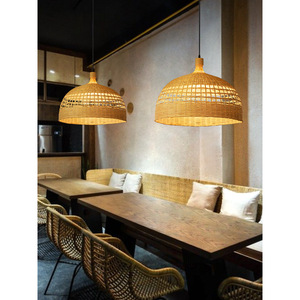 Lampe suspendue en bambou tissé de style japonais, diamètre 58cm, lumière LED pour salon de thé, restaurant, maison d'hôtes, abat-jour en rotin - Product Image 1