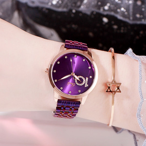 Montre à quartz au design original en acier inoxydable 904L en or rose pour femmes. - Product Image 5