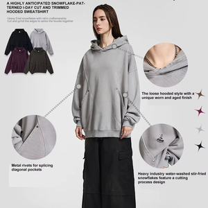 <span class=keywords><strong>Felpa</strong></span> <span class=keywords><strong>con</strong></span> <span class=keywords><strong>Cappuccio</strong></span> Unisex in Cotone Oversize <span class=keywords><strong>con</strong></span> Motivo a Cuore, Processo di Invecchiamento SNOW WASH, Tasche Diagonali, Personalizzabile OEM - Product Image 3