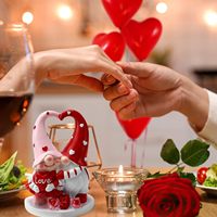 Figurine en résine personnalisée gnome de la Saint-Valentin yiwu sangor gnomes de la Saint-Valentin décorations de jardin