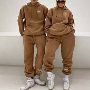 High Street Plus Size Men's Sweatsuit Diseño personalizado Fleece 2 Piezas Conjuntos Hombre Bordado en blanco Joggers Set - Product Image 4