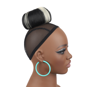 <span class=keywords><strong>Chignon</strong></span> de style occidental Noir et blanc cassé <span class=keywords><strong>Chignon</strong></span> <span class=keywords><strong>rétro</strong></span> mixte Postiche <span class=keywords><strong>Chignon</strong></span> de cheveux en forme de pomme - Product Image 3