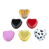 Moule à gâteau en forme de cœur jetable en aluminium coloré, moule à pâtisserie, gobelets à pudding avec couvercle en plastique