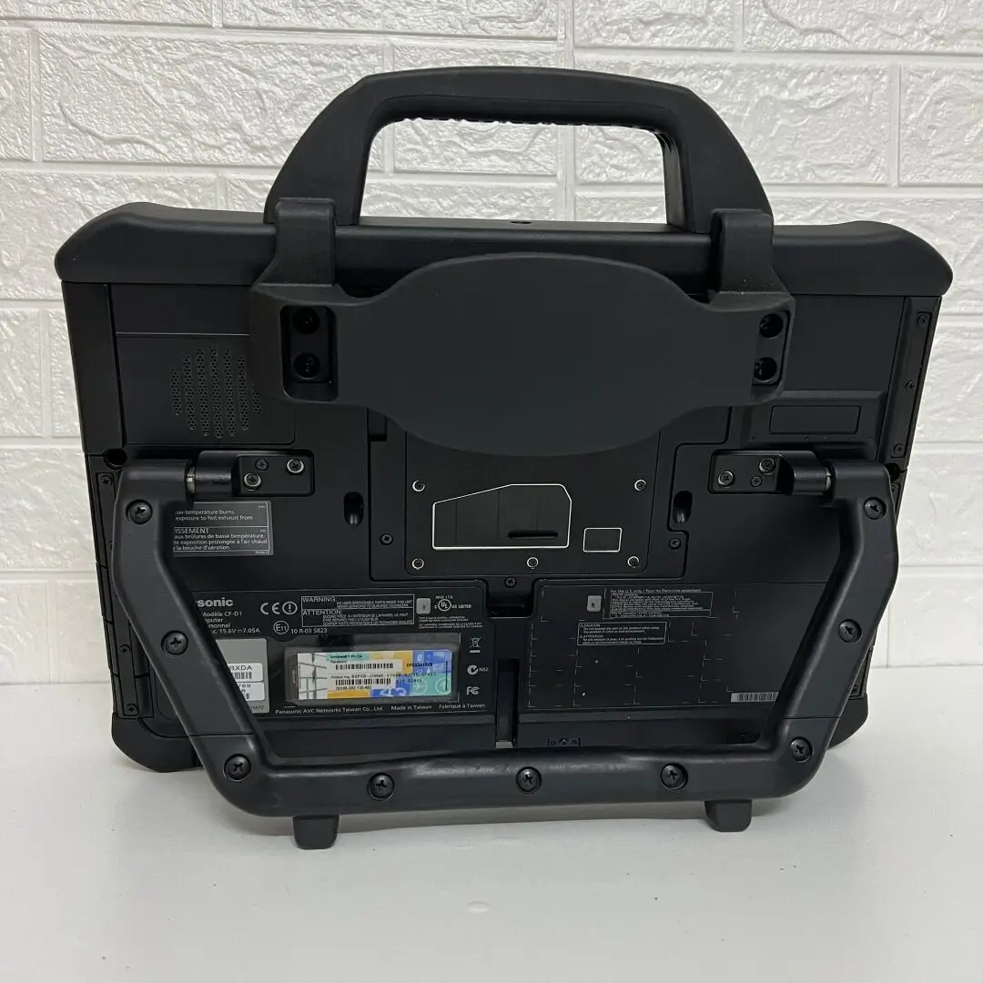 Tablet Panasonic Toughbook CF-D1 MK3 Usado – I5-6300U, 8GB RAM, 128GB SSD, Táctil, Resistente