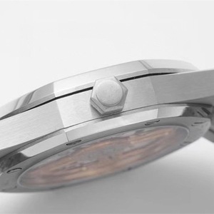 Montre mécanique de haute qualité avec boîtier octogonal en acier inoxydable brossé, bracelet en métal intégré, cadran bleu quadrillé - Product Image 5