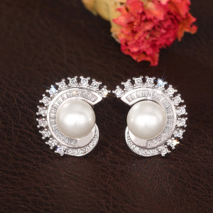 Pendientes de Perlas Geométricas Brillantes para Mujer, Joyería Elegante para la Oreja, Moda de Noche - Product Image 6