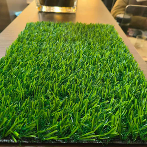 <span class=keywords><strong>Gazon</strong></span> <span class=keywords><strong>synthétique</strong></span> multi-usages ignifuge, haute densité, imperméable, 50 mm, pour aménagement paysager extérieur commercial - Product Image 1