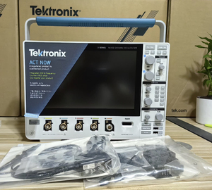 Oscilloscopes à domaine mixte Tektronix série 3 MDO32 et MDO34 testés en bon état - Product Image 1