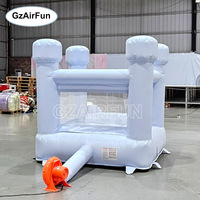 Château gonflable bleu clair avec toboggan, château gonflable pour mariage, structure de saut pour enfants pour location d'événements extérieurs