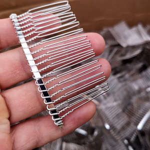 <b>Silver</b> Metal Hair Comb <b>Clip</b> For Bridal Headwear Simple Korean Style Hair Accessory With Teeth Design - Product Image 1