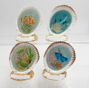 Sculpture personnalisée en résine polymère peinte à la main, pyramide, fée, coquillage, conque, poisson, corail, étoile de mer - Product Image 4