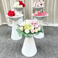 Décoration de piliers de mariage modernes, supports à gâteaux en métal blancs personnalisés, table à desserts cylindrique pour banquet, ensemble de socles