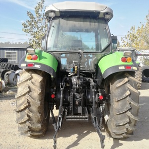 Tracteurs d'occasion Deutz Fahr DF1704 170hp 4x4wd Machine agricole équipement agricole Tracteur à roues allemand chargeur frontal - Product Image 4