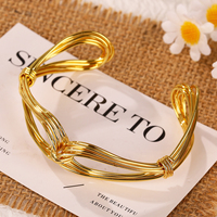 Ensemble de bagues et bracelets ouverts torsadés à la main, bijoux fantaisie abstraits pour femme, pour le quotidien et les fêtes, vente en gros