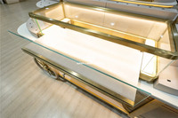 Maßgefertigter Luxus-Schmuck Pop-up-Verkaufswagen, Individuelle Schreinerei, Metallrahmen-LED-Vitrine für Einzelhandelsboutiquen
