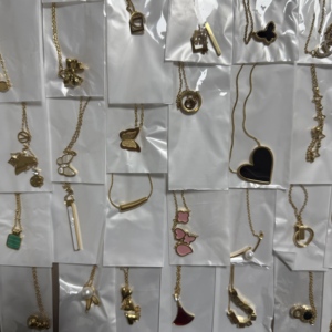 Fashion Stainless Steel Clover Gold Cute Charm Necklace <strong>Hearts</strong> Style <strong>Locket</strong> Gold Filled Layered Luxury Necklace Bulk Wholesale - Product Image 5