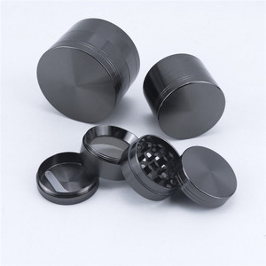Broyeur à épices en alliage de zinc 4 pièces avec logo personnalisé, accessoires pour herbes sèches - Product Image 2
