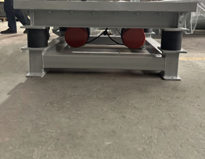 Titreşim platformu titreşim ortamlarında lityum pillerin etkinliğini test eder - Product Image 4