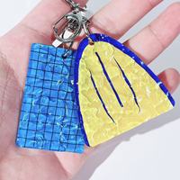 Porte-clés en acrylique effet vague d'eau, texture eau de piscine, transparent, breloque créative et mignonne pour sac à dos, sac à main, décoration, cadeau