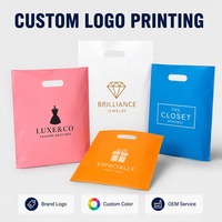Sac de shopping personnalisé avec logo, sac découpé en forme, capacité de charge 10 kg, emballage pour vêtements, bijoux, cadeaux, sac fourre-tout en plastique en forme de U