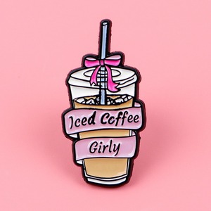 Pins de esmalte con diseño de dibujos animados de café helado <span class=keywords><strong>para</strong></span> mochilas, maletines y prendas de vestir, accesorios de moda, regalos - Product Image 3
