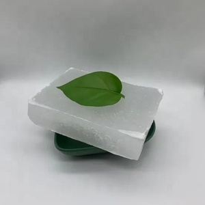 Cera de parafina totalmente refinada de alta calidad para hacer velas Suministro de fábrica Copos sólidos de bajo precio - Product Image 4