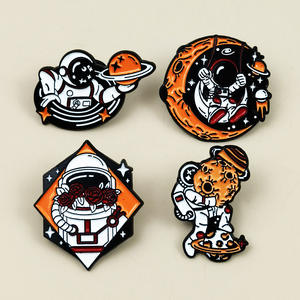 Broche Creativo con Forma de Astronauta, Insignia de Aleación de Astronauta Espacial de Dibujos Animados para Decoración de Ropa y Mochilas - Product Image 1
