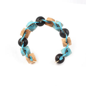 Brazalete de Moda de la Marca HR, Unisex, con Abertura Hueca, Lujoso, de Alta Gama, con Cuentas de Madera Tejidas, Venta al por Mayor a Precio Premium - Product Image 3