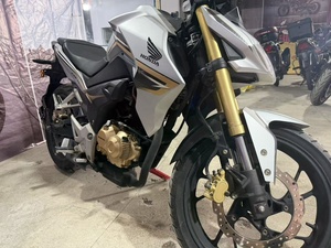 Moto CB190R Sport pour motard, économique en carburant, idéale pour la ville, pour débutants et options, lignes sportives pour l'urbanisme - Product Image 3