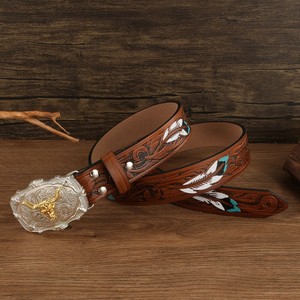 Cinturón Vaquero Occidental Americano con Hebilla Plateada en Forma de Cabeza de Toro Dorada y Patrón de Hojas de Árbol en Cuero - Product Image 4