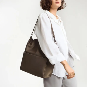 <span class=keywords><strong>Sac</strong></span> à <span class=keywords><strong>dos</strong></span> à langer <span class=keywords><strong>en</strong></span> <span class=keywords><strong>cuir</strong></span> PU tendance <span class=keywords><strong>pour</strong></span> femmes avec plusieurs poches, compartiment <span class=keywords><strong>pour</strong></span> ordinateur portable, imperméable et portable - Product Image 4