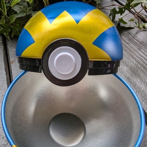 Custom Ball Shape <strong>Tin</strong> Can Empty Round Metal Box Food Grade for Candy <strong>Chocolate</strong> Gift Packaging Spherical <strong>Tin</strong> with Lid Ball <strong>Tin</strong> - Product Image 4