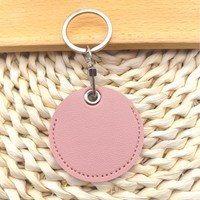 Porte-clés NFC en cuir en gros, support personnalisé en caoutchouc pour clé de voiture avec étui pour carte d'accès par induction et porte-clés