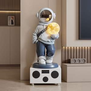 Statue d'astronaute en résine moderne et luxueuse, écologique, avec haut-parleur intégré pour meuble TV et décoration intérieure - Product Image 2