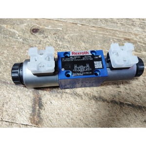 Vanne hydraulique Rexroth 4WRA6V30-23/G24N9K4/V-589 Équipement d'automatisation industrielle - Product Image 2