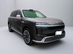 SUV électrique de luxe haut de gamme, grande taille, 5 portes, 6 places, double moteur, 4 roues motrices, charge ultra-rapide 800V, véhicule phare - Product Image 3