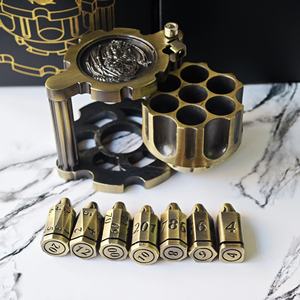 ชุดลูกเต๋า<span class=keywords><strong>ทรง</strong></span>กระสุนหลายเหลี่ยมทำจากโลหะดาวเคราะห์ขนาดเล็กพร้อมกล่องใส่ปืนที่หมุนได้ชุด<span class=keywords><strong>ลูกเต๋า</strong></span> DND สำหรับล้อซ้าย - Product Image 2