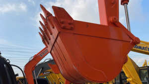 รถขุด Zx130 13ตัน HITACHI ได้รับการรับรองจาก CE/EPA มือสองเครื่องจักรมือสองจากญี่ปุ่น - Product Image 4