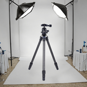 Trípode Profesional de Fibra de Carbono <span class=keywords><strong>Mini</strong></span> Ligero para Cámara de Video con Nivel de Burbuja y Bloqueo Giratorio para Viajes al Aire Libre - Product Image 3