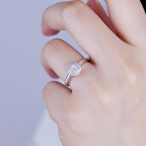 Bijoux de luxe classiques en or blanc massif 18 carats avec diamants naturels taille marquise et perles d'eau douce – Magnifique collection pour les fêtes - Product Image 2