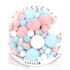 Kit de Manualidades con Pompones Coloridos de Diferentes Tamaños, Accesorios para Hacer Aretes con Degradado, Suministros de Arte para Niños - Product Image 1
