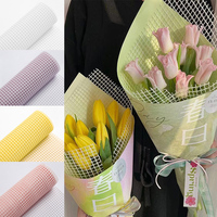 Rouleau de 50 cm x 5 m de maille carrée style coréen pour emballage de bouquets floraux, matériaux d'emballage extérieur pour fleuristes